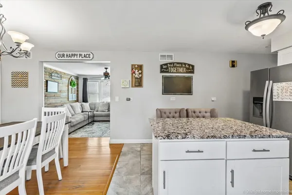$349,900 | 8836 West 93rd Place, Hickory Hills, IL 60457