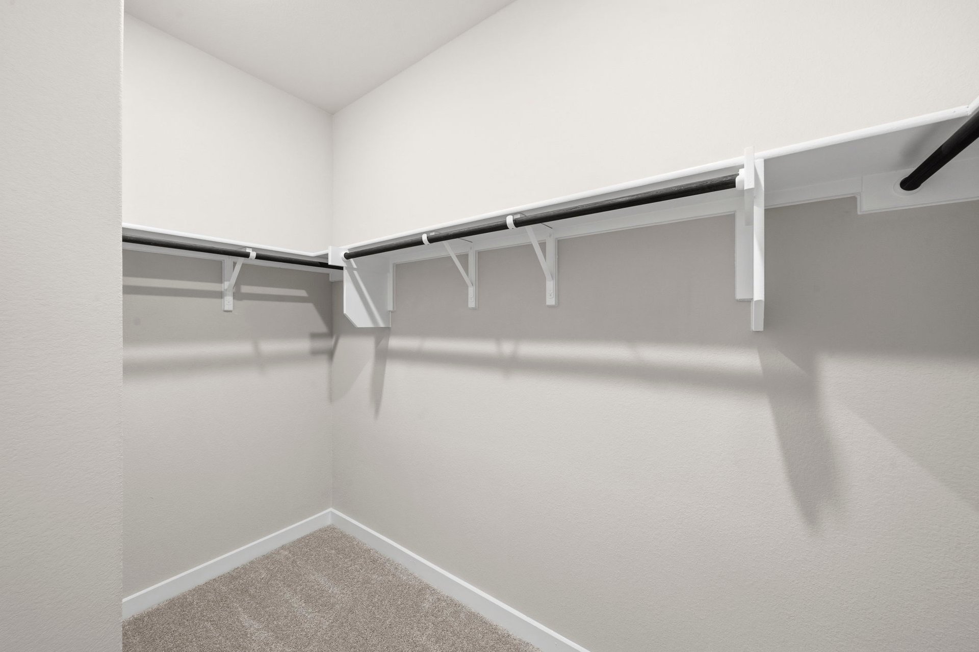13508 Gray Landing Drive Elgin, TX 78621 - Photo 19 of 33 Walk-in closet in Primary Bedroom