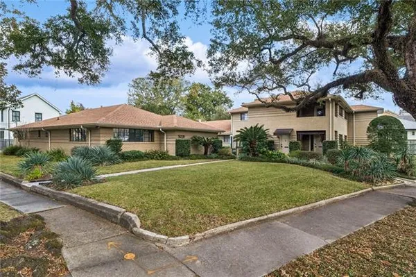 $720,000 | 5231 St Charles Avenue, Unit C, New Orleans, LA 70115