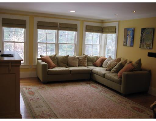 123 Beaver Road Weston, MA 02493 - Photo 6 of 15