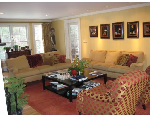 123 Beaver Road Weston, MA 02493 - Photo 8 of 15