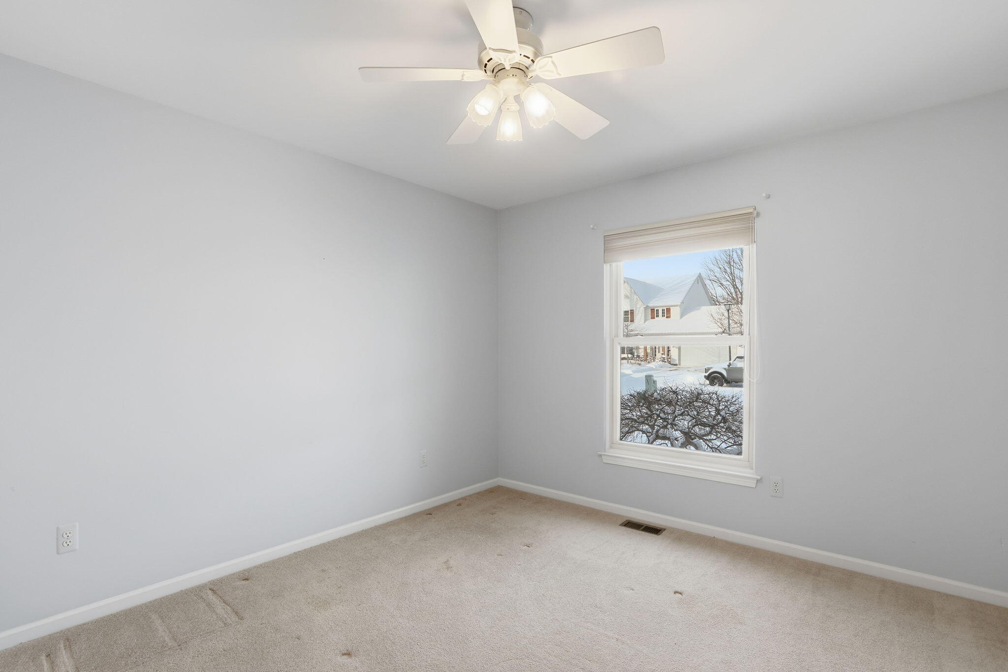 73986 Madison Street Armada, MI 48005 - Photo 23 of 38 21-web-or-mls-0F0A0509 Kevin Recor