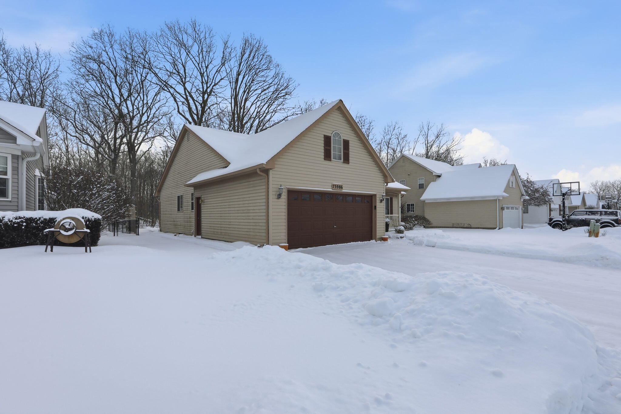 73986 Madison Street Armada, MI 48005 - Photo 3 of 38 3-web-or-mls-0F0A0401 Kevin Recor