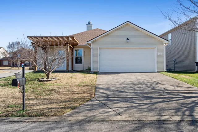 $2,300 | 3353 Blaze Drive, Murfreesboro, TN 37128