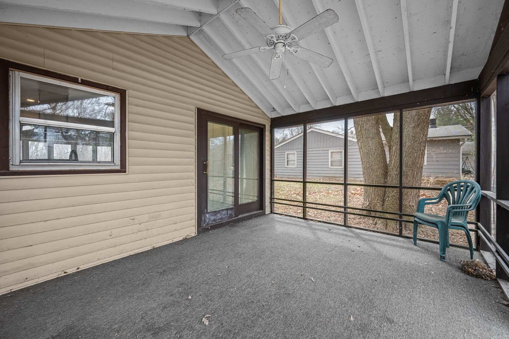 2412 West 3rd Street Coal Valley, IL 61240 - Photo 31 of 34