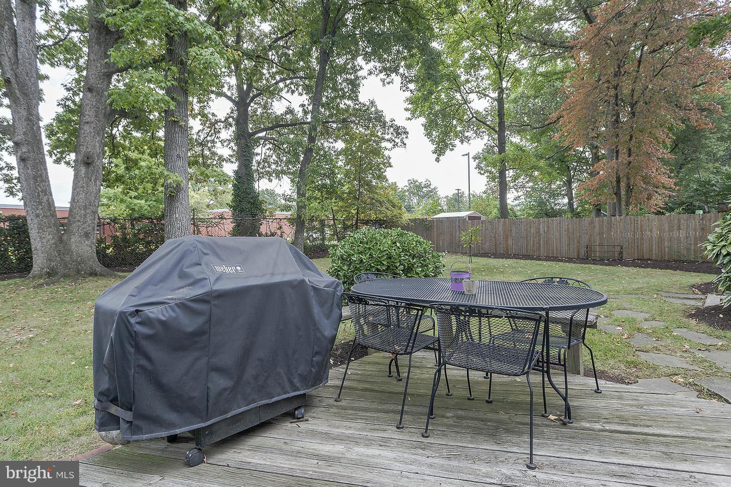 1804 Old Stage Road Alexandria, VA 22308 - Photo 28 of 30 Rear Deck