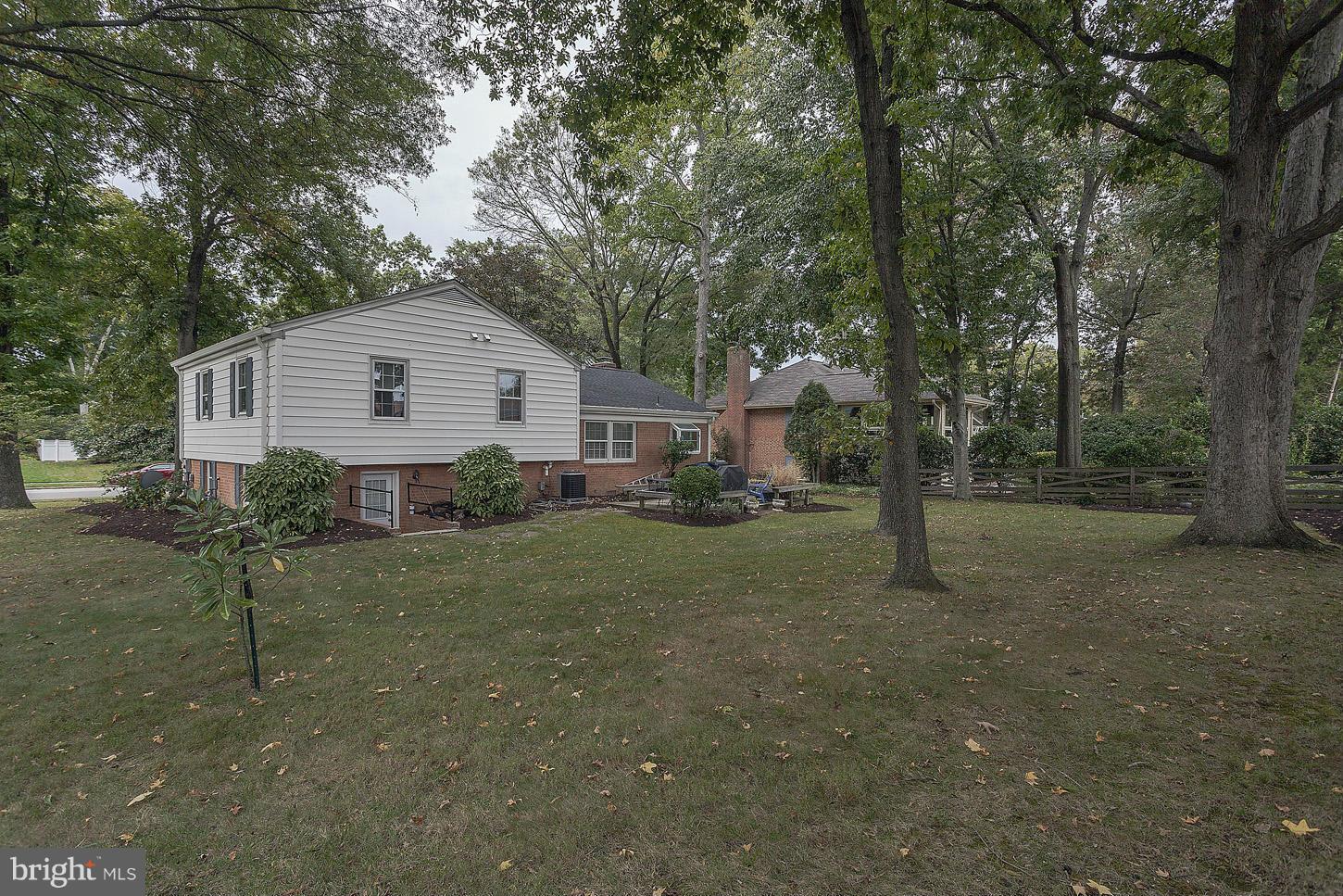 1804 Old Stage Road Alexandria, VA 22308 - Photo 29 of 30 Expansive Rear Yard