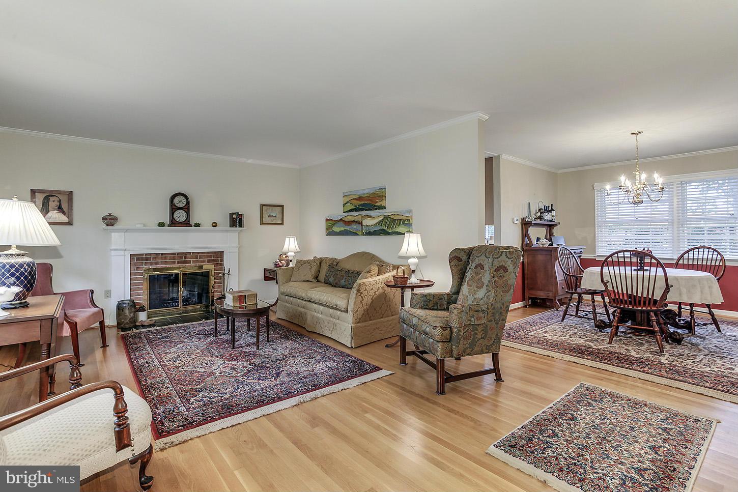 1804 Old Stage Road Alexandria, VA 22308 - Photo 4 of 30 Living Room to Dining Room