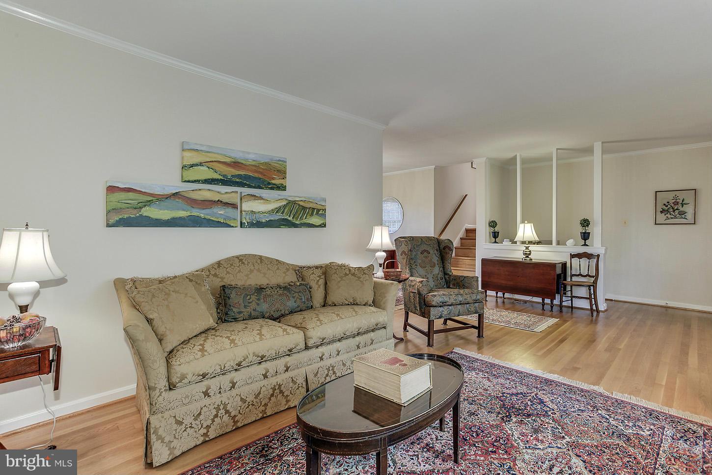 1804 Old Stage Road Alexandria, VA 22308 - Photo 5 of 30 Living Room to Upper & Lower Level Staircase