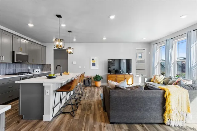 $615,000 | 7133 Finsberry Way, Castle Pines, CO 80108