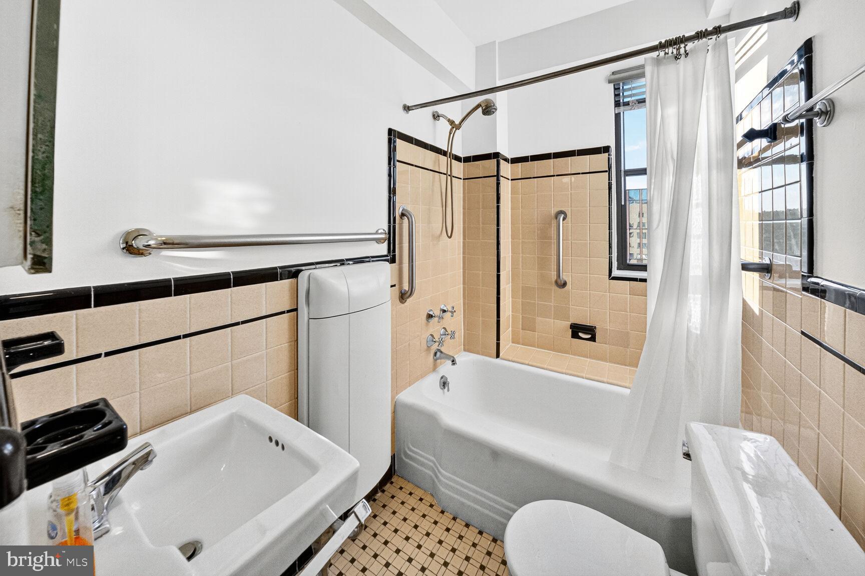 1 Scott Circle Northwest, Unit 708 Washington, DC 20036 - Photo 17 of 55