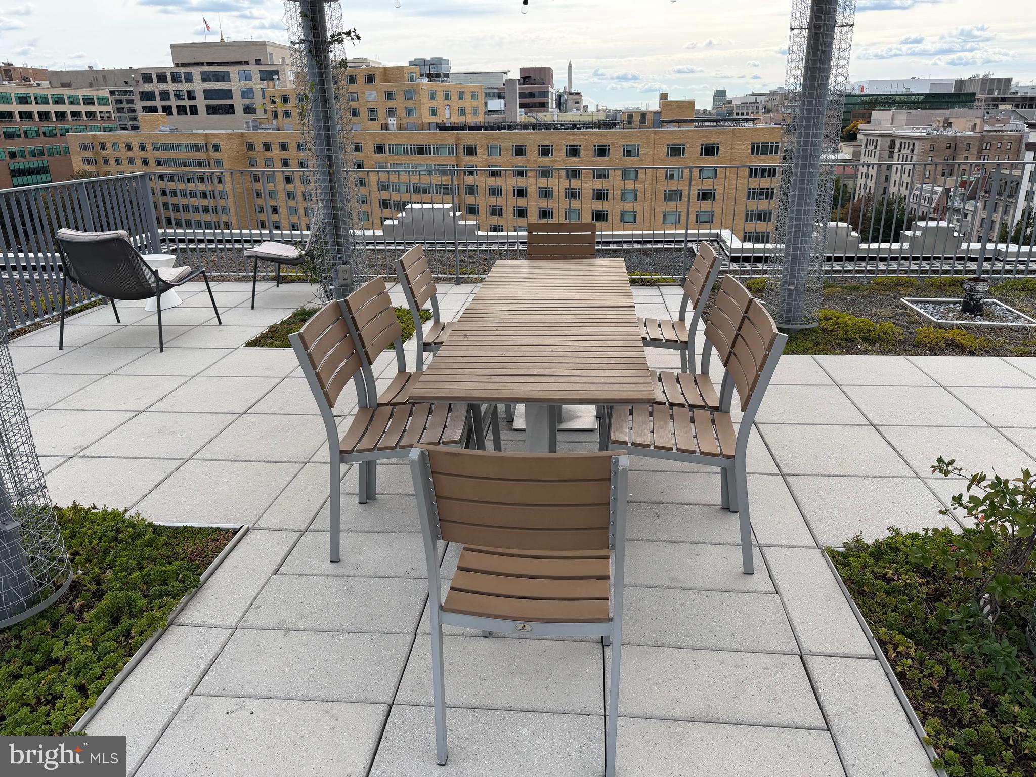 1 Scott Circle Northwest, Unit 708 Washington, DC 20036 - Photo 31 of 55