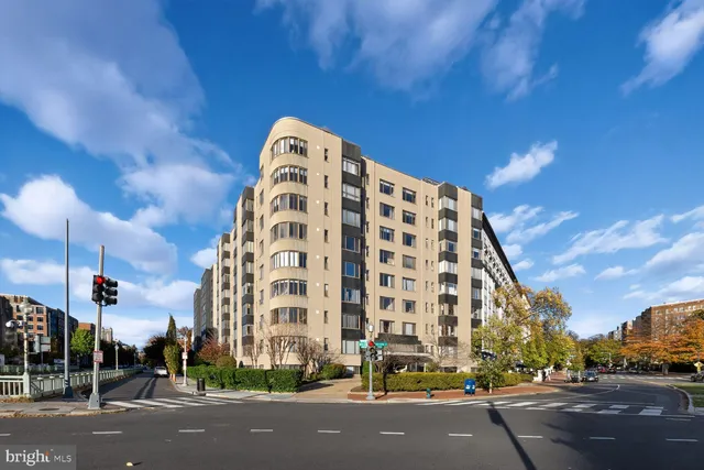 a view of a city that has tall buildings