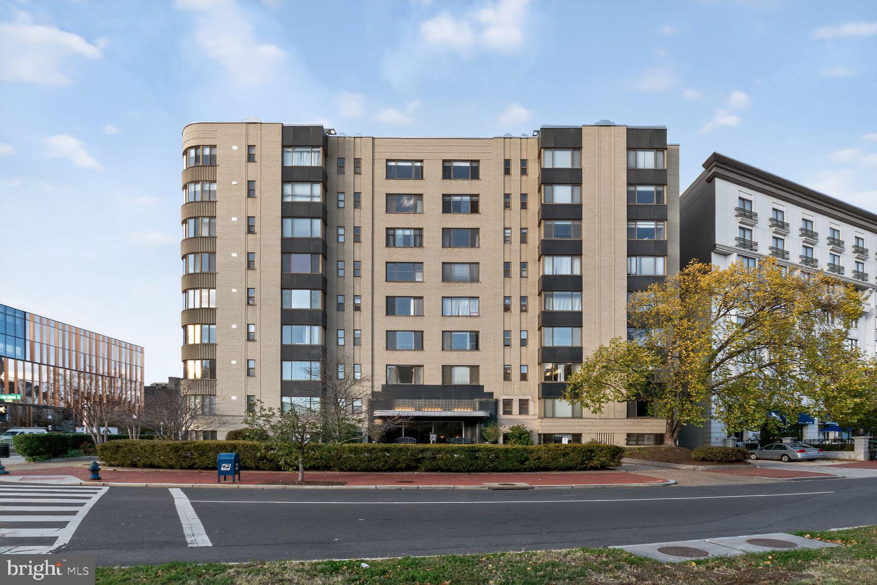 1 Scott Circle Northwest, Unit 708 Washington, DC 20036 - Photo 45 of 55