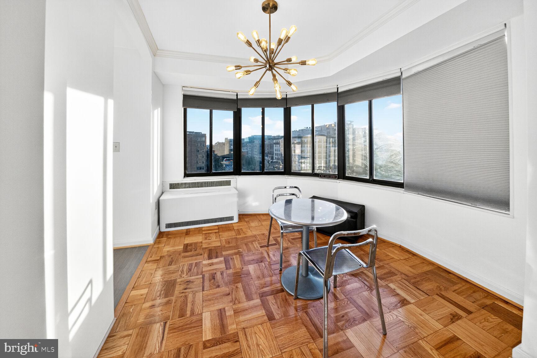 1 Scott Circle Northwest, Unit 708 Washington, DC 20036 - Photo 10 of 55 Dining room