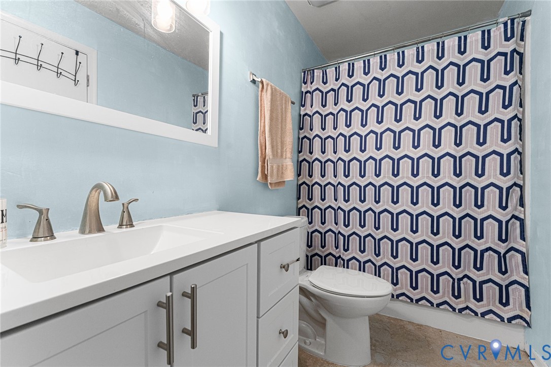 6201 Pointer Terrace North Chesterfield, VA 23237 - Photo 10 of 27