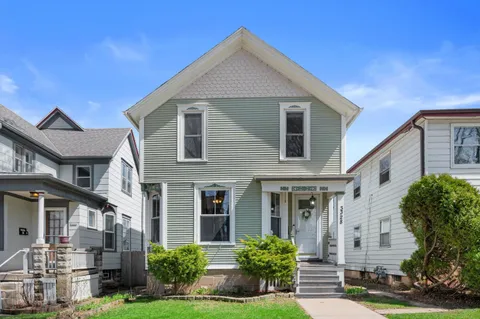 $399,900 | 3328 North Bartlett Avenue, Milwaukee, WI 53211