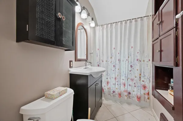 $399,900 | 3328 North Bartlett Avenue, Milwaukee, WI 53211