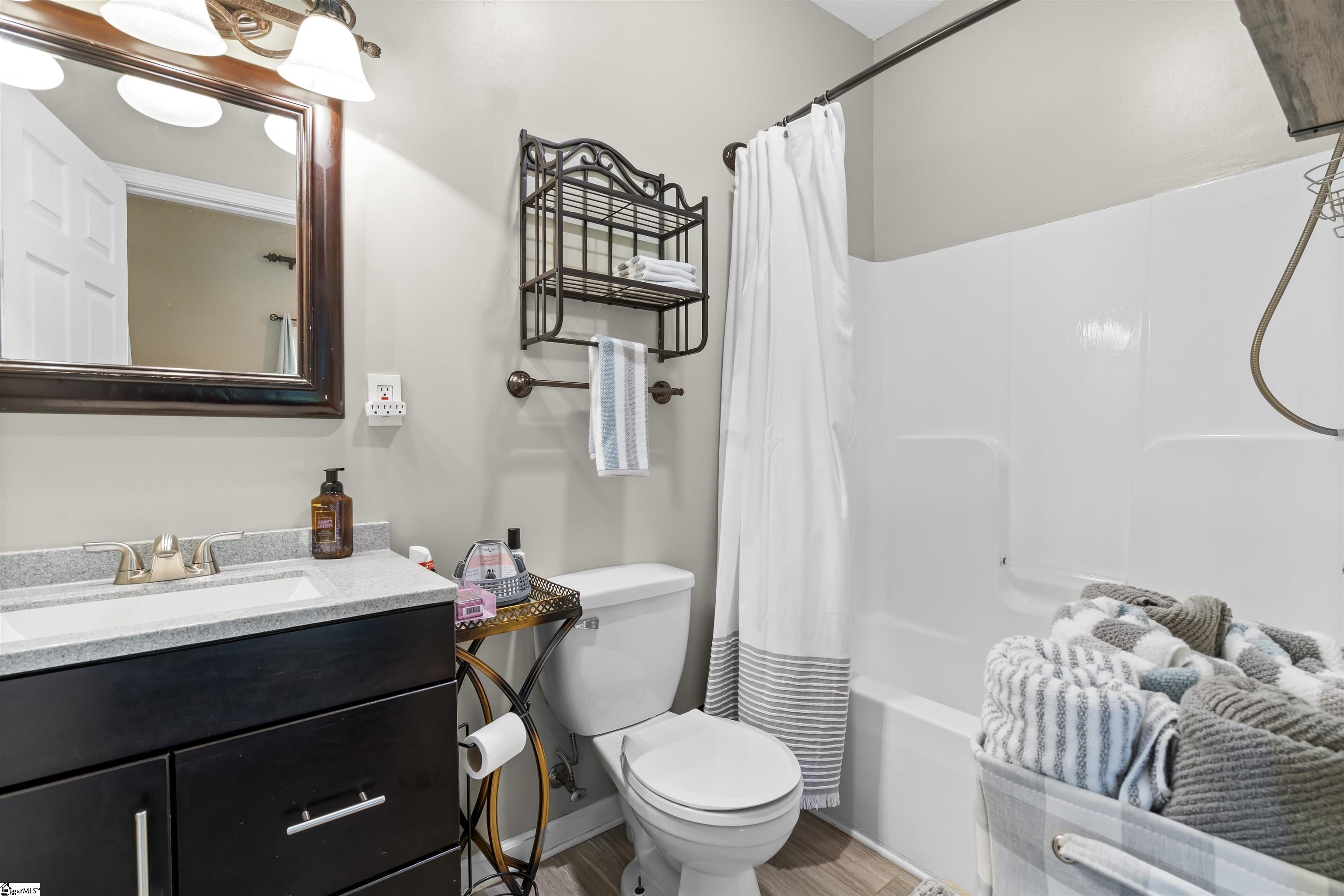 108 Garrison Street Easley, SC 29640 - Photo 18 of 28 Gallery Image 18