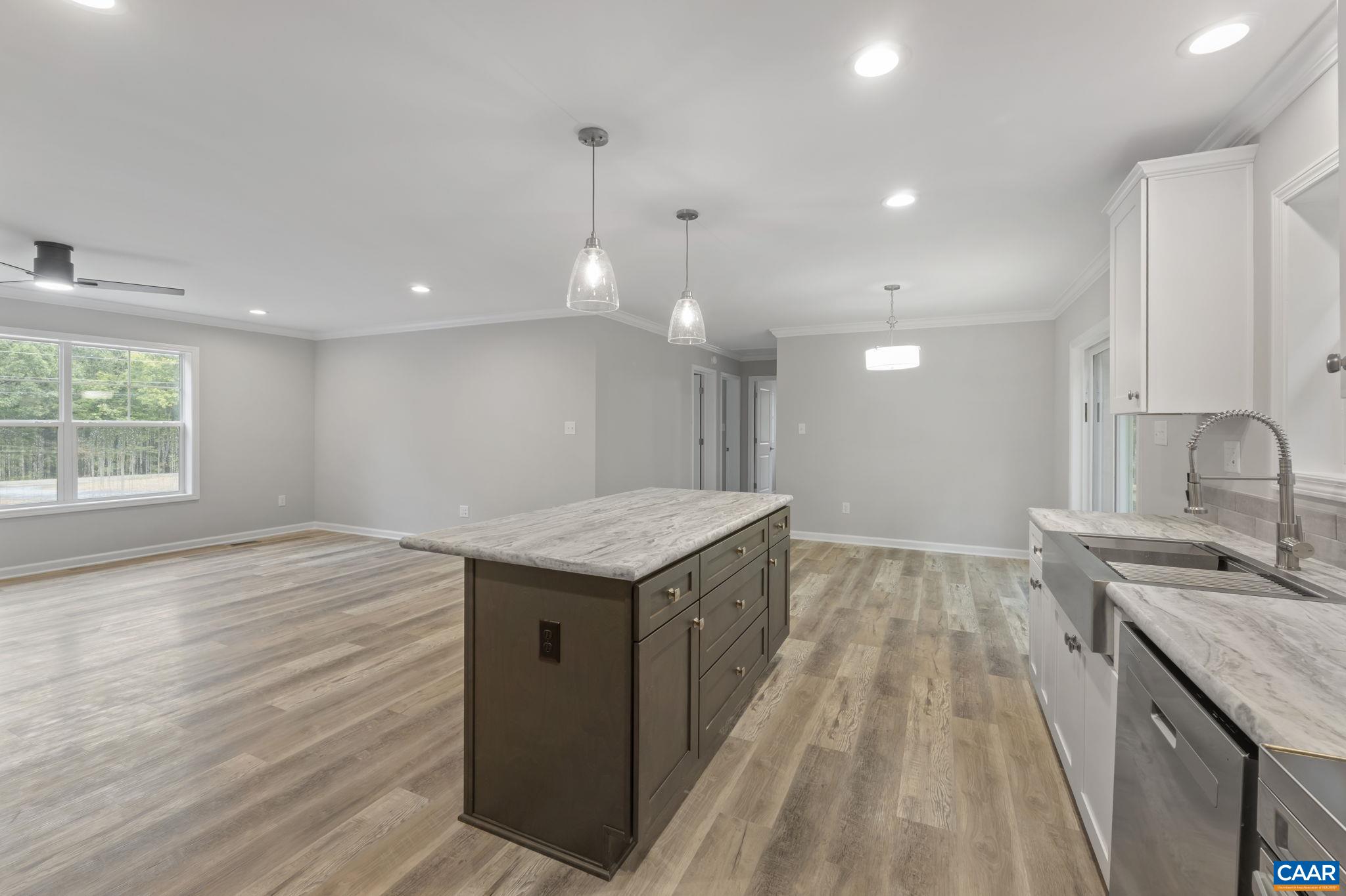 45 Union Church Road Palmyra, VA 22963 - Photo 7 of 68 Dosve tail drawers