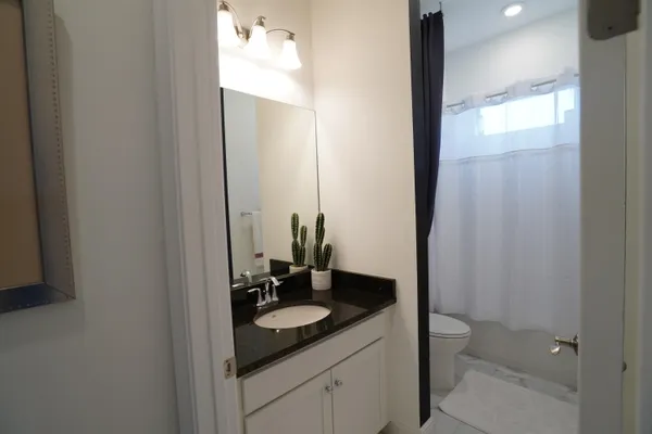 $5,500 | 15750 Longboat Key Drive, Loxahatchee, FL 33470