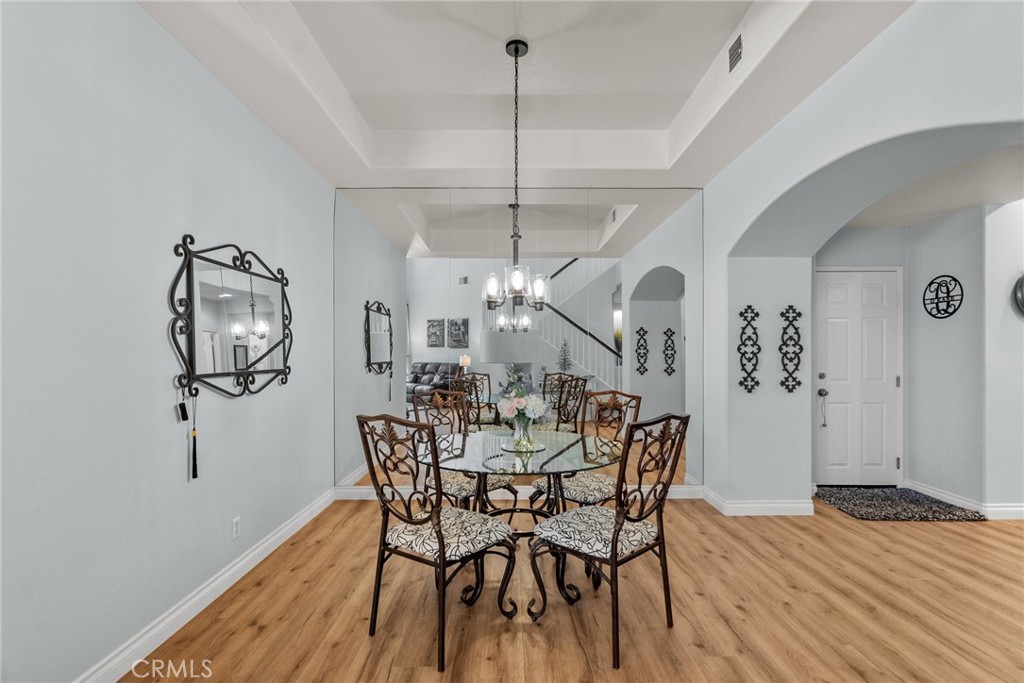 24702 Avignon Drive Valencia, CA 91355 - Photo 14 of 53