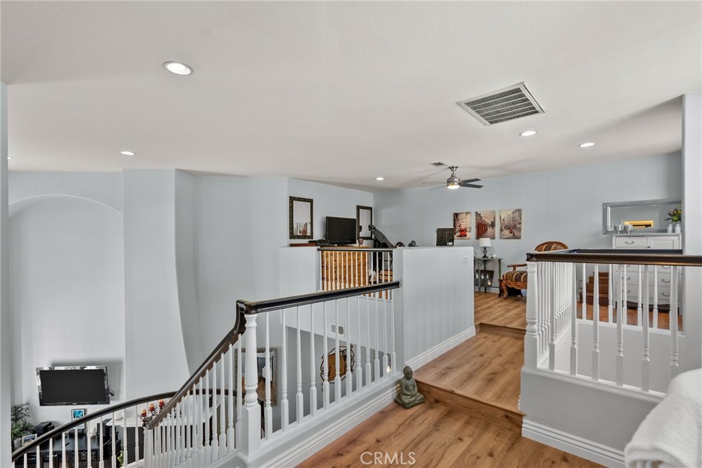 24702 Avignon Drive Valencia, CA 91355 - Photo 31 of 53