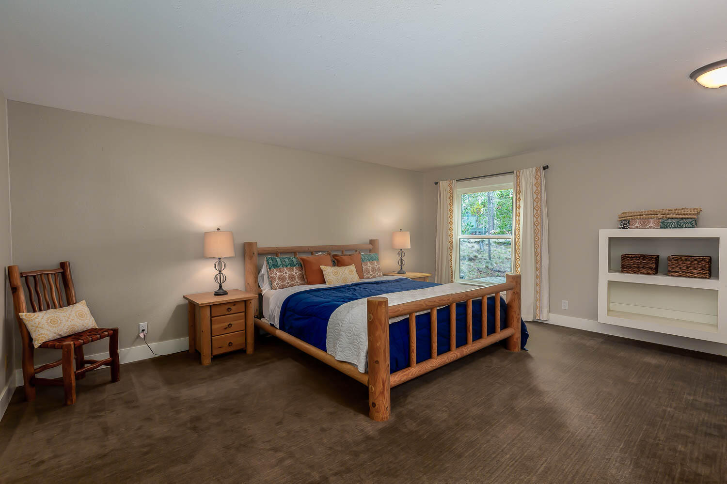 57781 Blue Goose Lane, Unit 4 Sunriver, OR 97707 - Photo 20 of 36 Guest Room 2