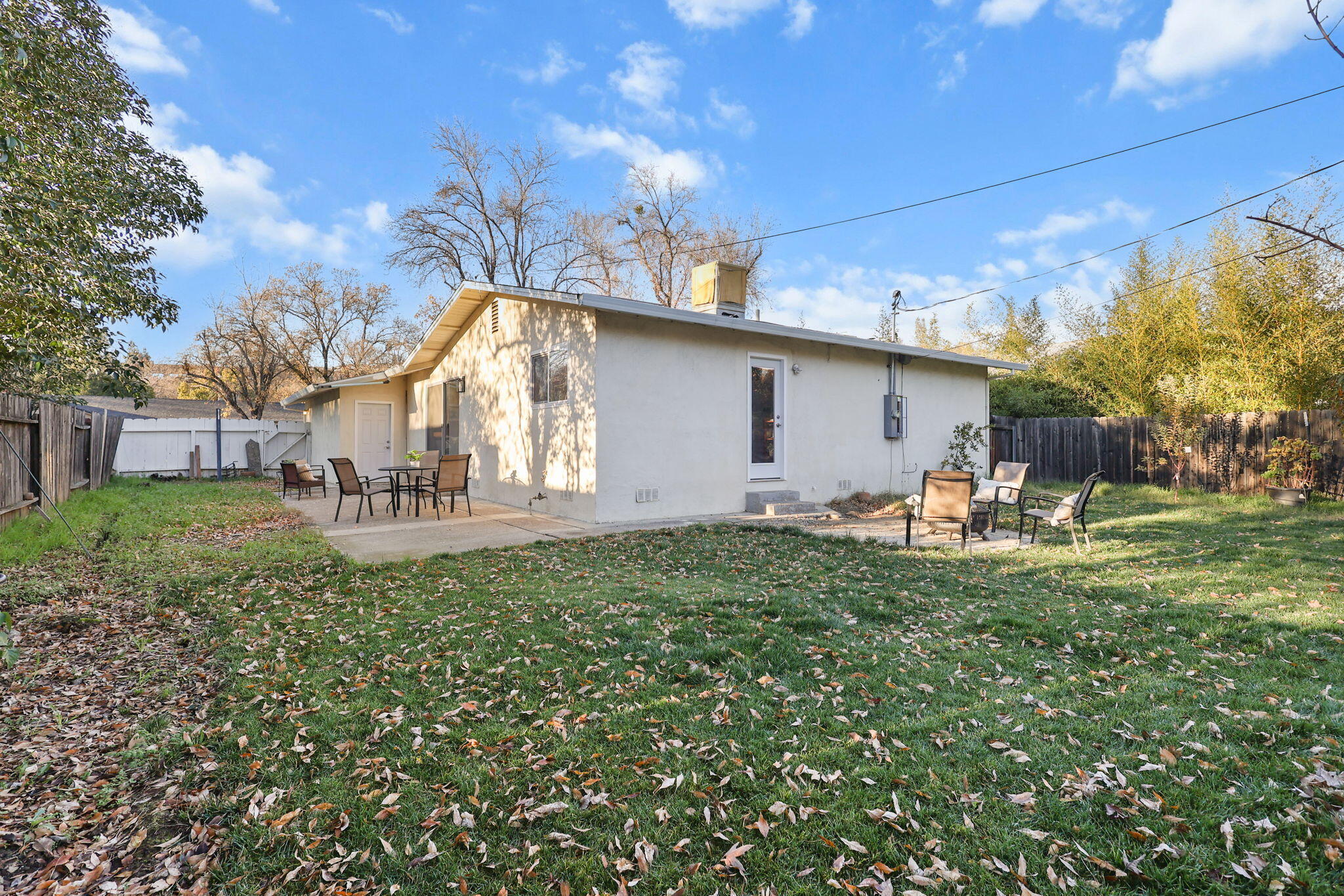 755 Christine Avenue Redding, CA 96003 - Photo 12 of 58 Backyard