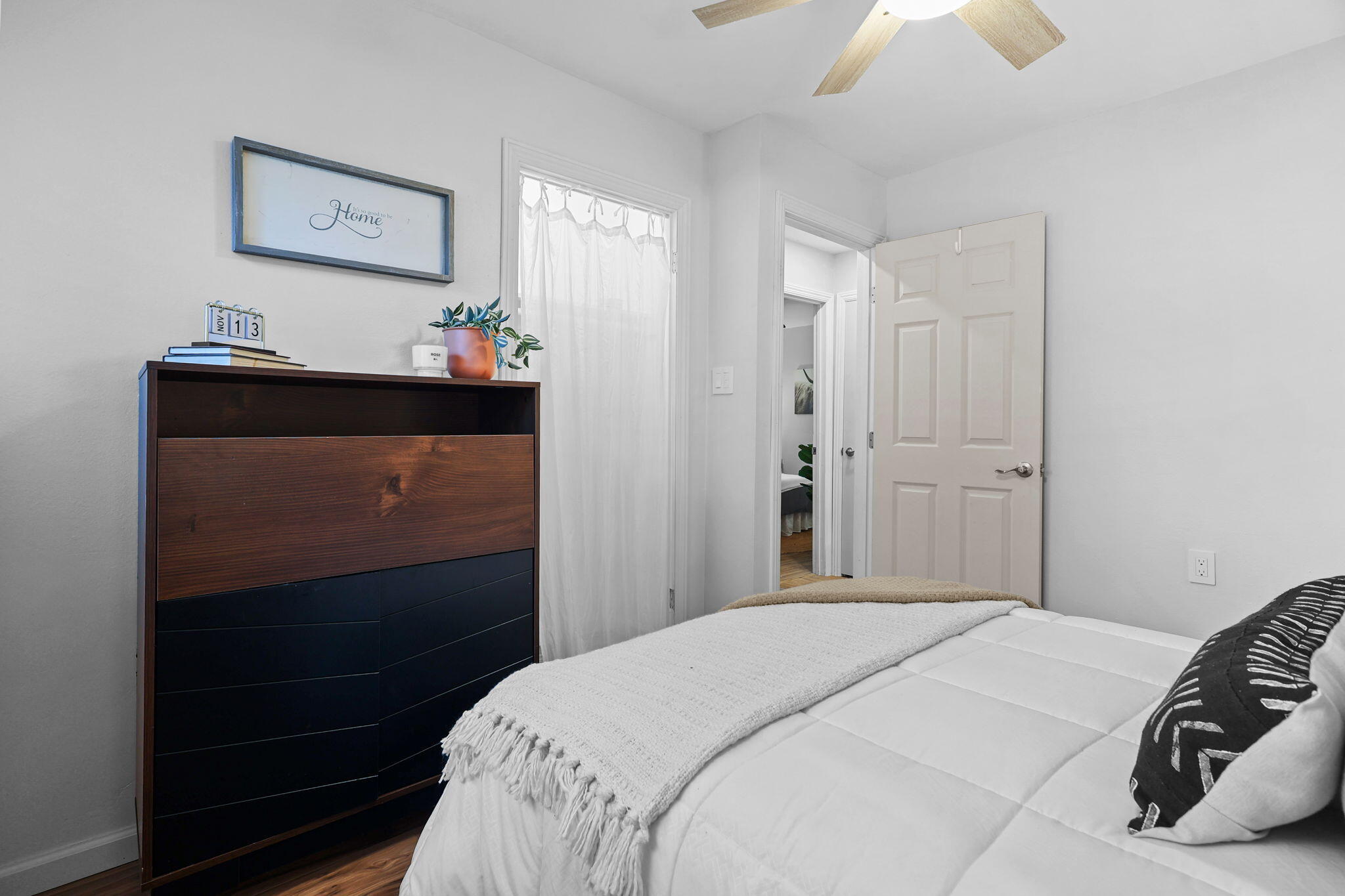 755 Christine Avenue Redding, CA 96003 - Photo 37 of 58 a bedroom with a bed and a table