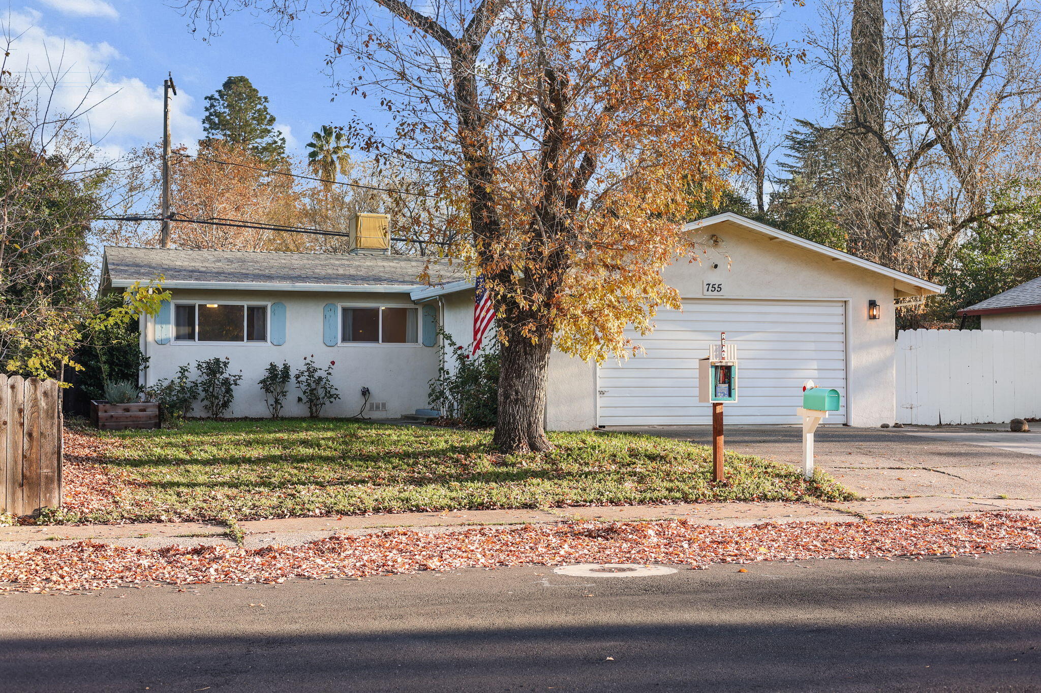 755 Christine Avenue Redding, CA 96003 - Photo 53 of 58 a front view of a house with a yard