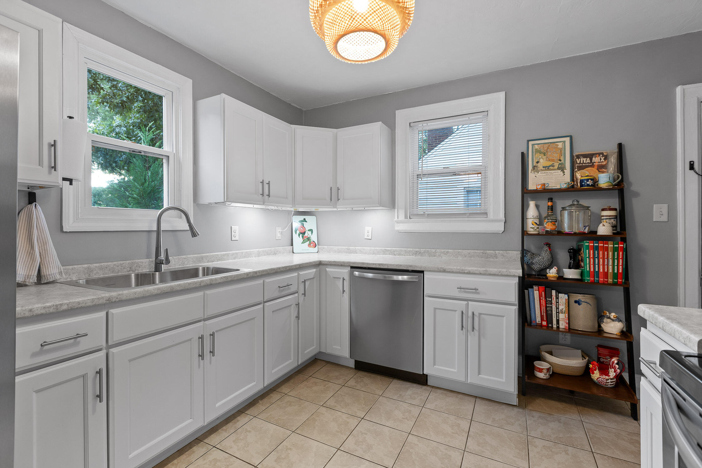 104 North Moore Road Chattanooga, TN 37411 - Photo 22 of 41 18-N Moore-21