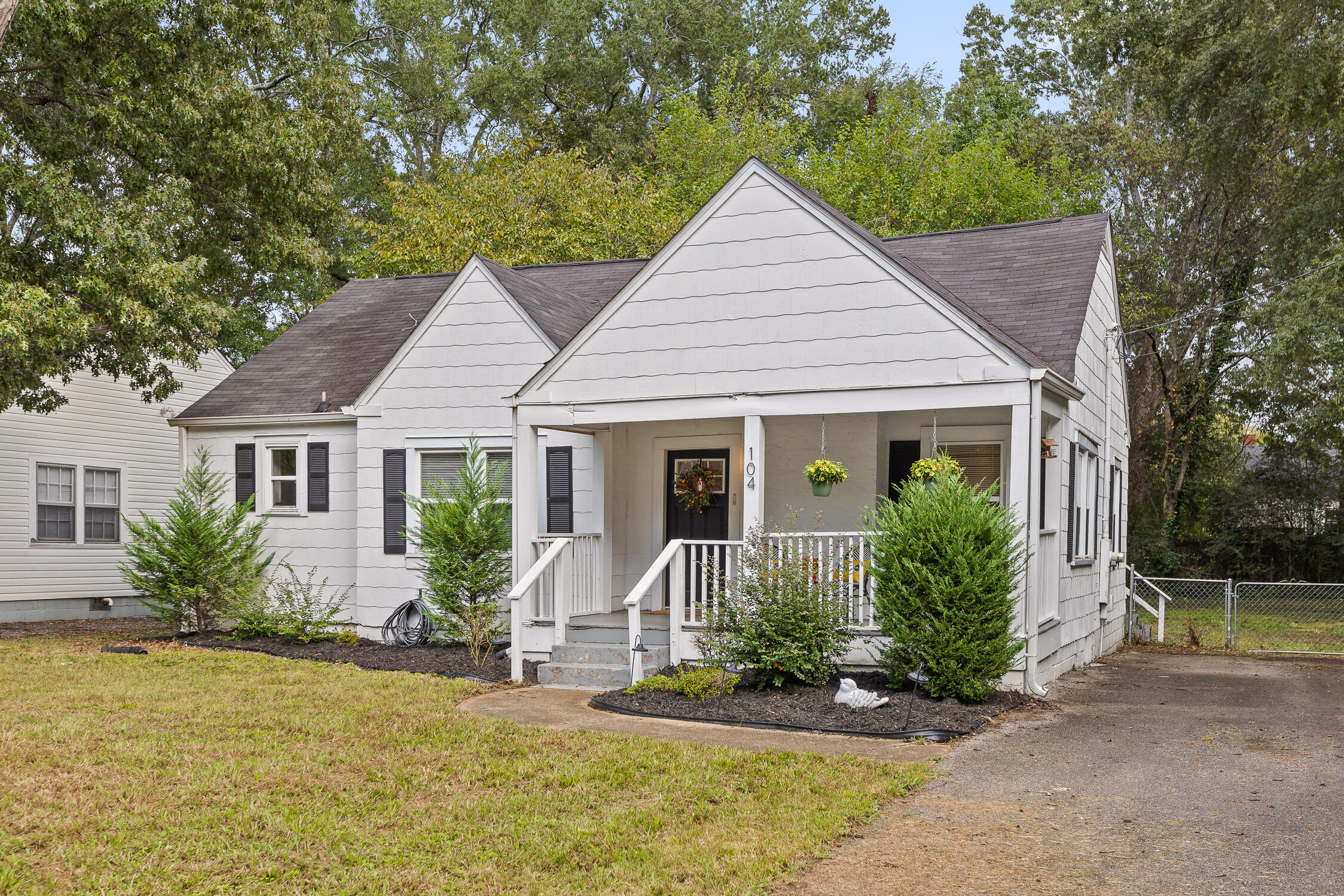 104 North Moore Road Chattanooga, TN 37411 - Photo 28 of 41 02-N Moore-4