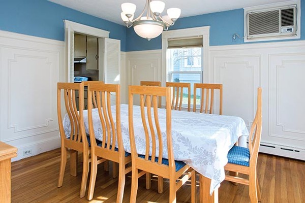 53 Stuart Road Newton, MA 02459 - Photo 3 of 10
