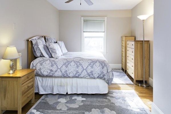 53 Stuart Road Newton, MA 02459 - Photo 5 of 10