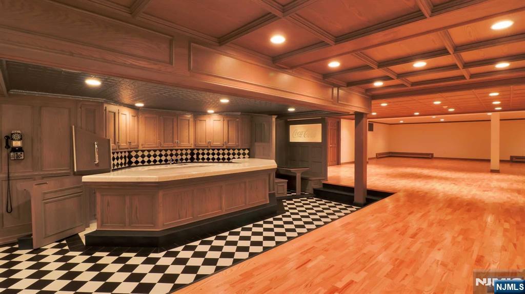 64 Stoney Ridge Road Saddle River, NJ 07458 - Photo 13 of 33