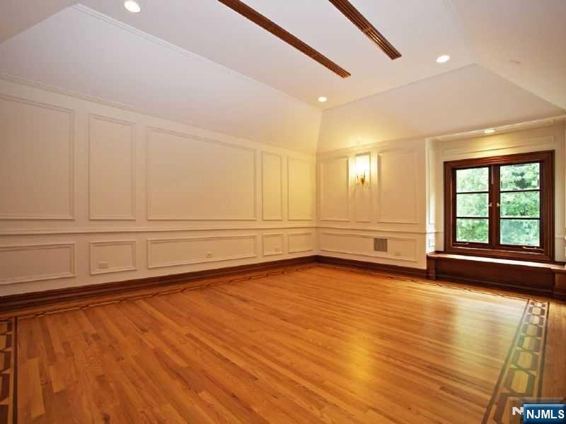 64 Stoney Ridge Road Saddle River, NJ 07458 - Photo 21 of 33