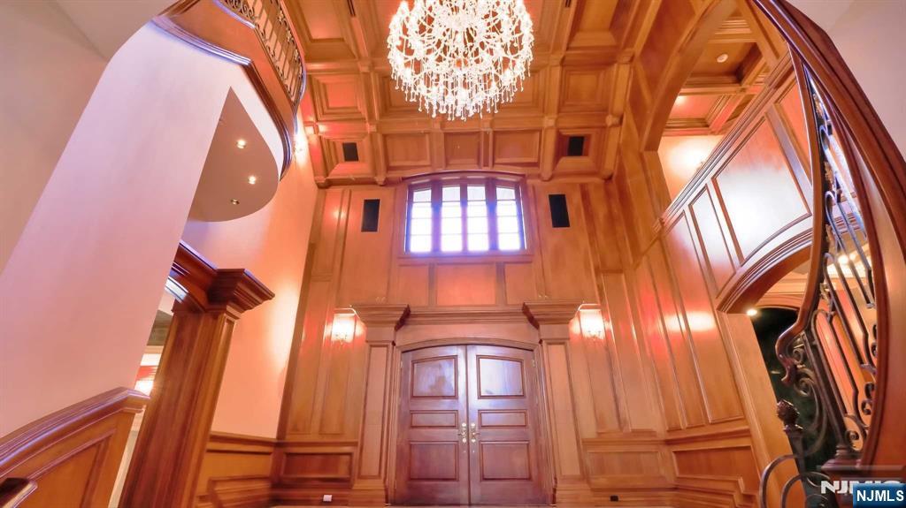 64 Stoney Ridge Road Saddle River, NJ 07458 - Photo 9 of 33