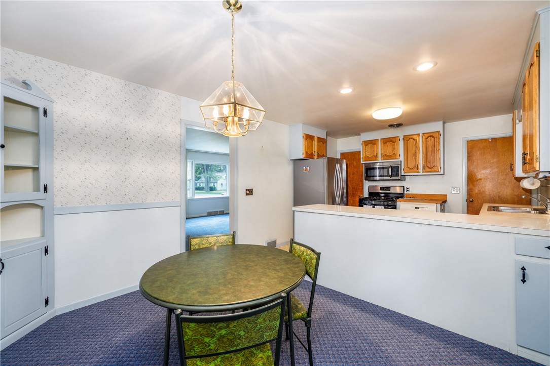 294 Ridgeview Drive Perinton, NY 14445 - Photo 12 of 36 Built-in corner hutch