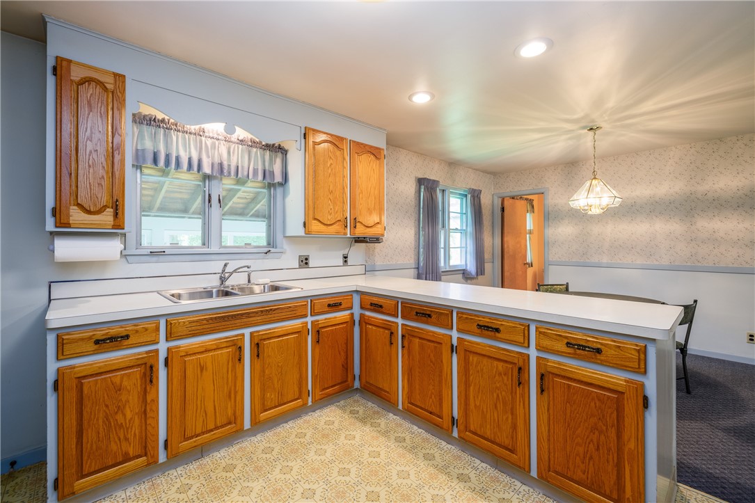 294 Ridgeview Drive Perinton, NY 14445 - Photo 18 of 36