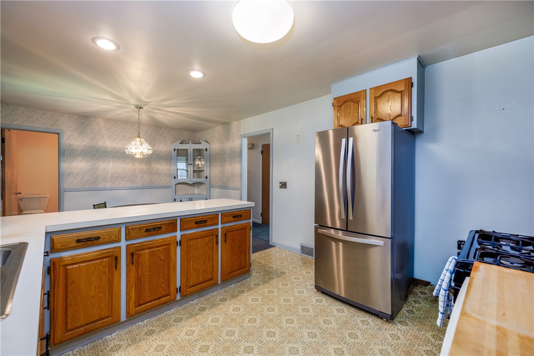 294 Ridgeview Drive Perinton, NY 14445 - Photo 19 of 36