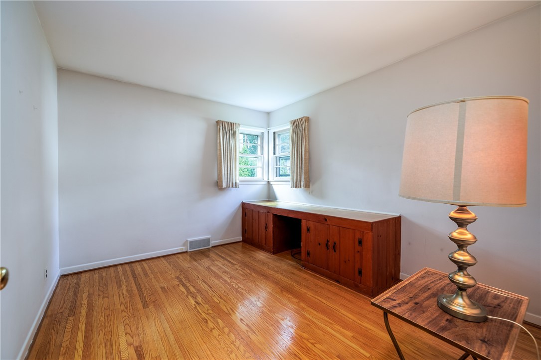 294 Ridgeview Drive Perinton, NY 14445 - Photo 23 of 36