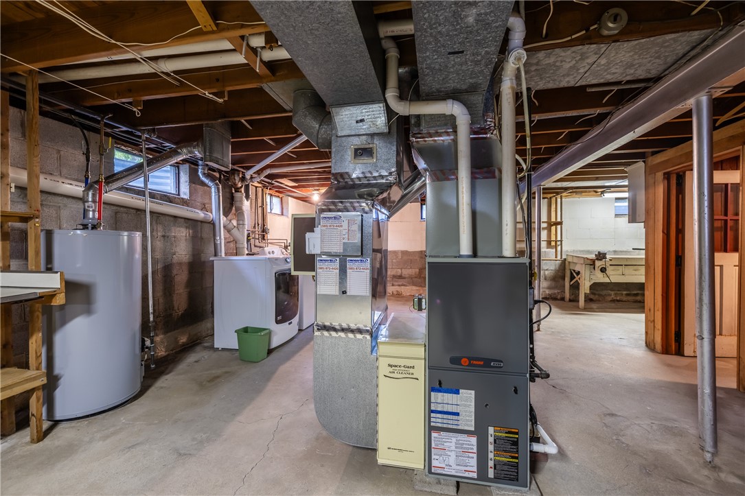 294 Ridgeview Drive Perinton, NY 14445 - Photo 33 of 36 Forced air furnace with central air