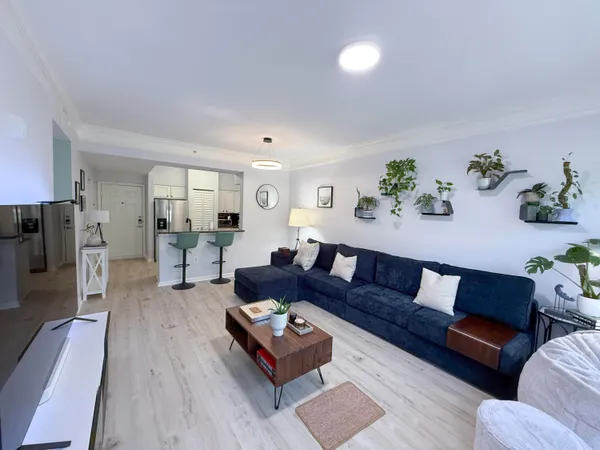 $2,200 | 275 Murcia Drive, Unit 304, Jupiter, FL 33458