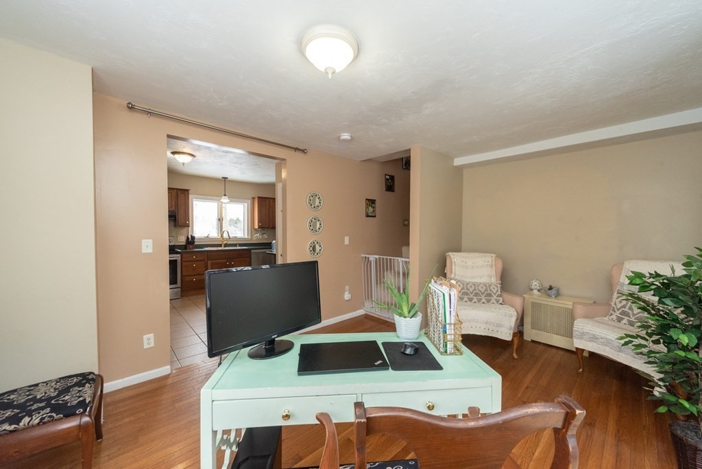 22 Glenwood Road Rutland, MA 01543 - Photo 18 of 41