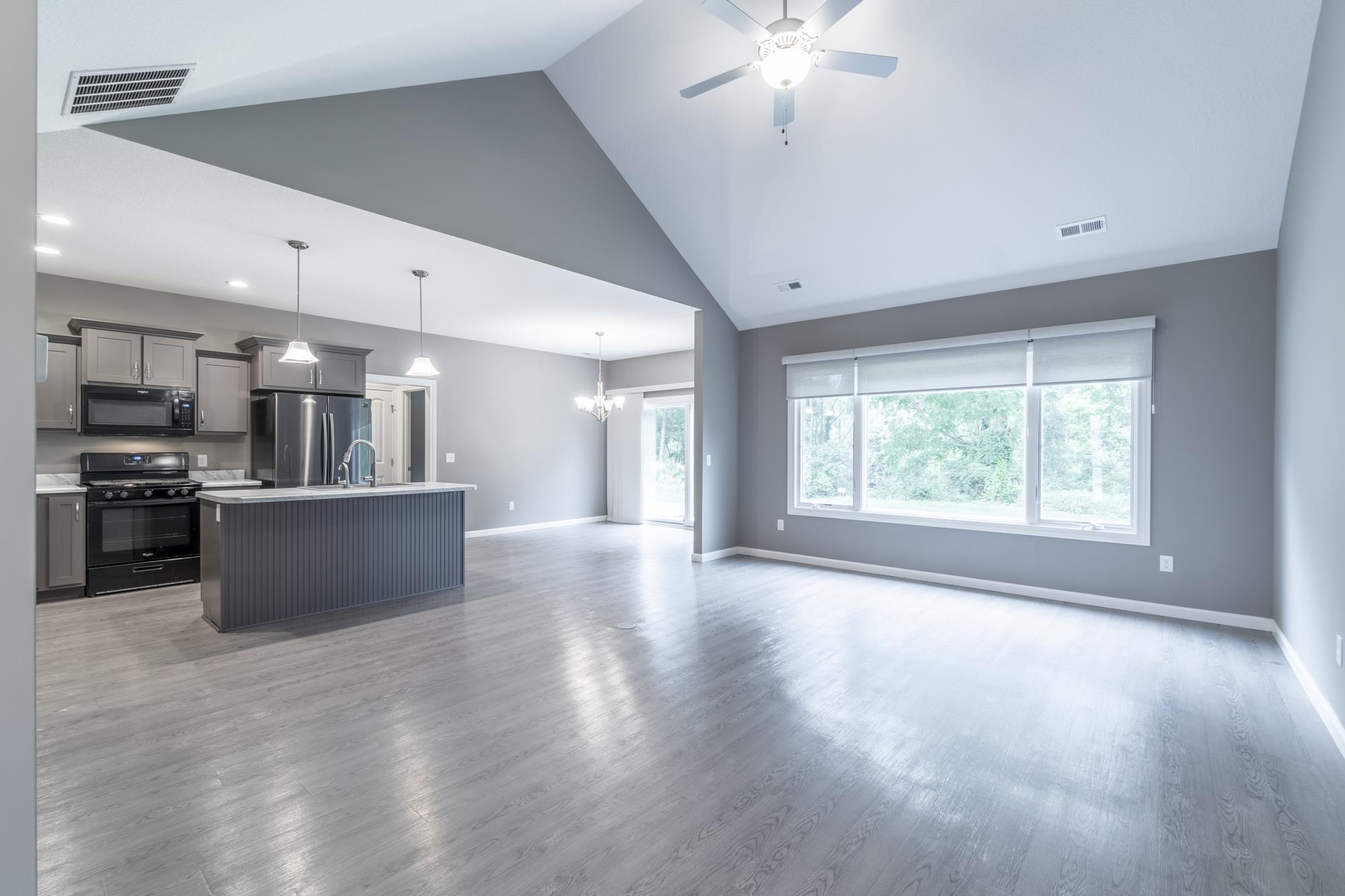 2128 Freestone Place Huntertown, IN 46748 - Photo 3 of 28