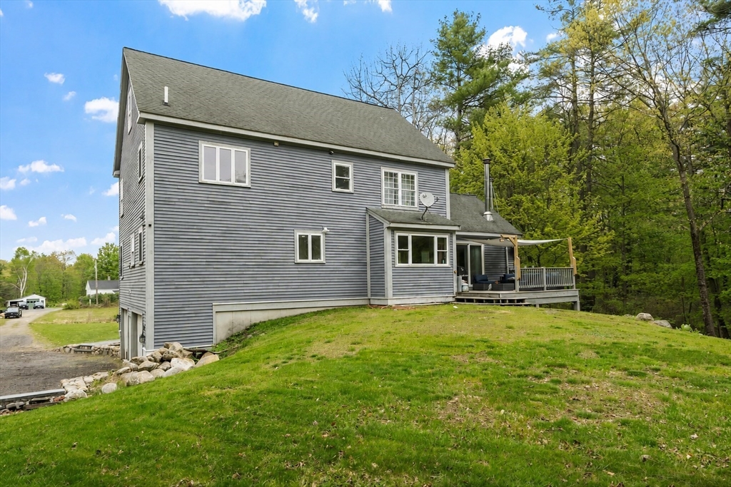 731 Foster Road Ashby, MA 01431 - Photo 3 of 42
