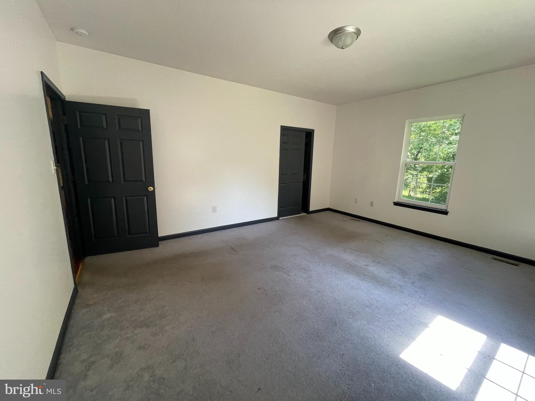 8795 Lowell Road Pomfret, MD 20675 - Photo 23 of 33