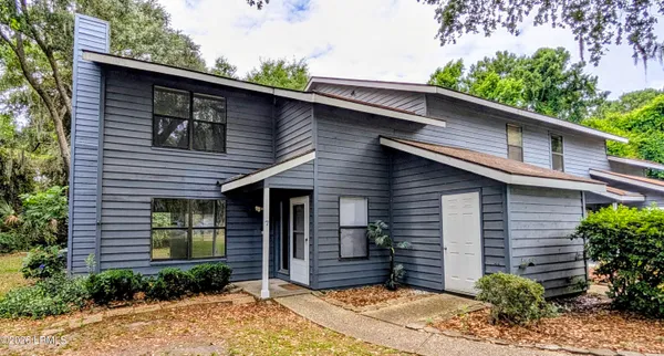 $1,700 | 7 Battery Lane, Beaufort, SC 29902