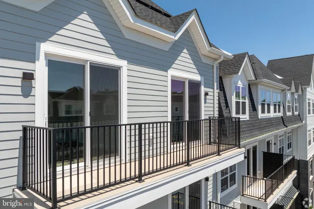 $3,650 | 6461 Highway 9, Unit 142, Howell, NJ 07731